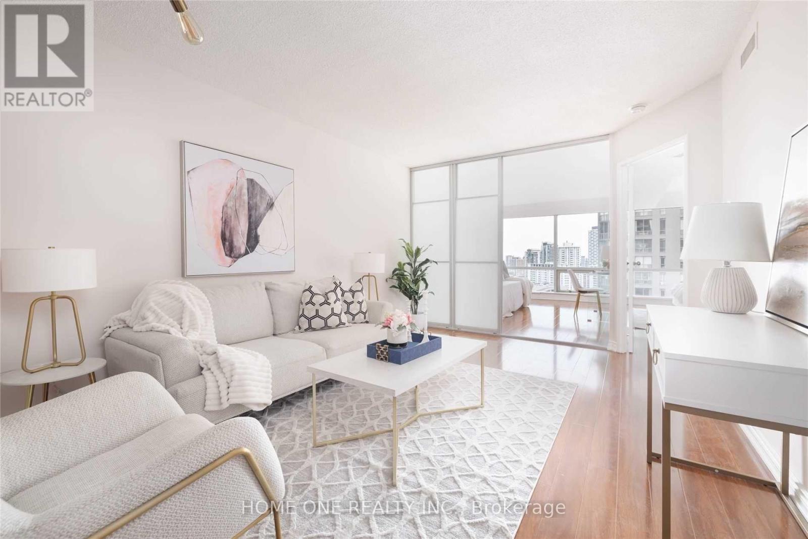 2109 - 1001 Bay Street, Toronto, Ontario  M5S 3A6 - Photo 3 - C12808856