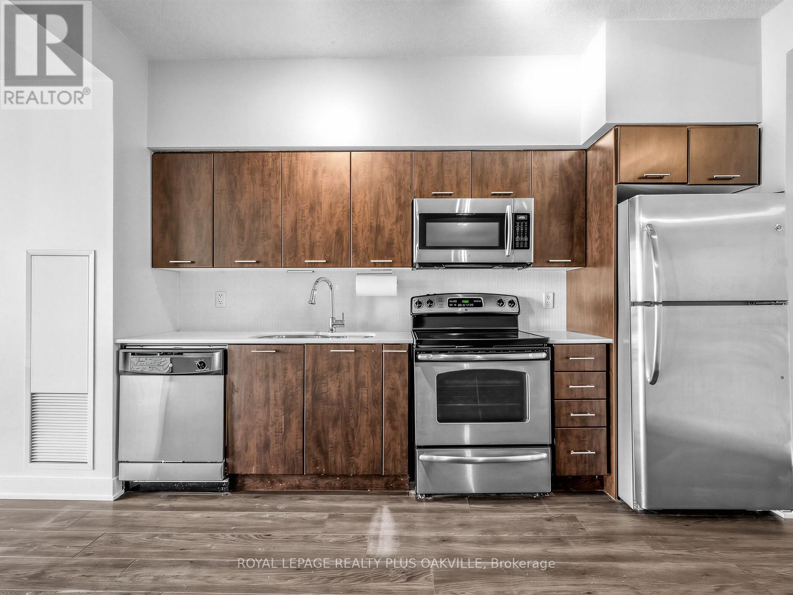 528 - 169 Fort York Boulevard, Toronto, Ontario  M5V 0C8 - Photo 5 - C12808896