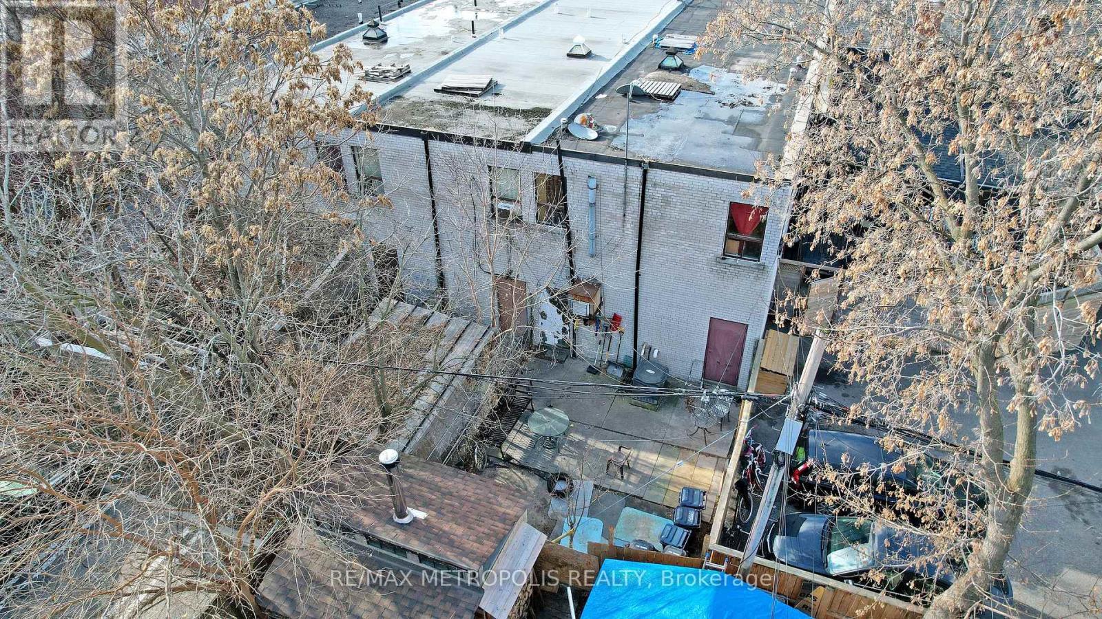 B - 349 Oakwood Avenue, Toronto, Ontario  M6E 2W1 - Photo 7 - C12808932