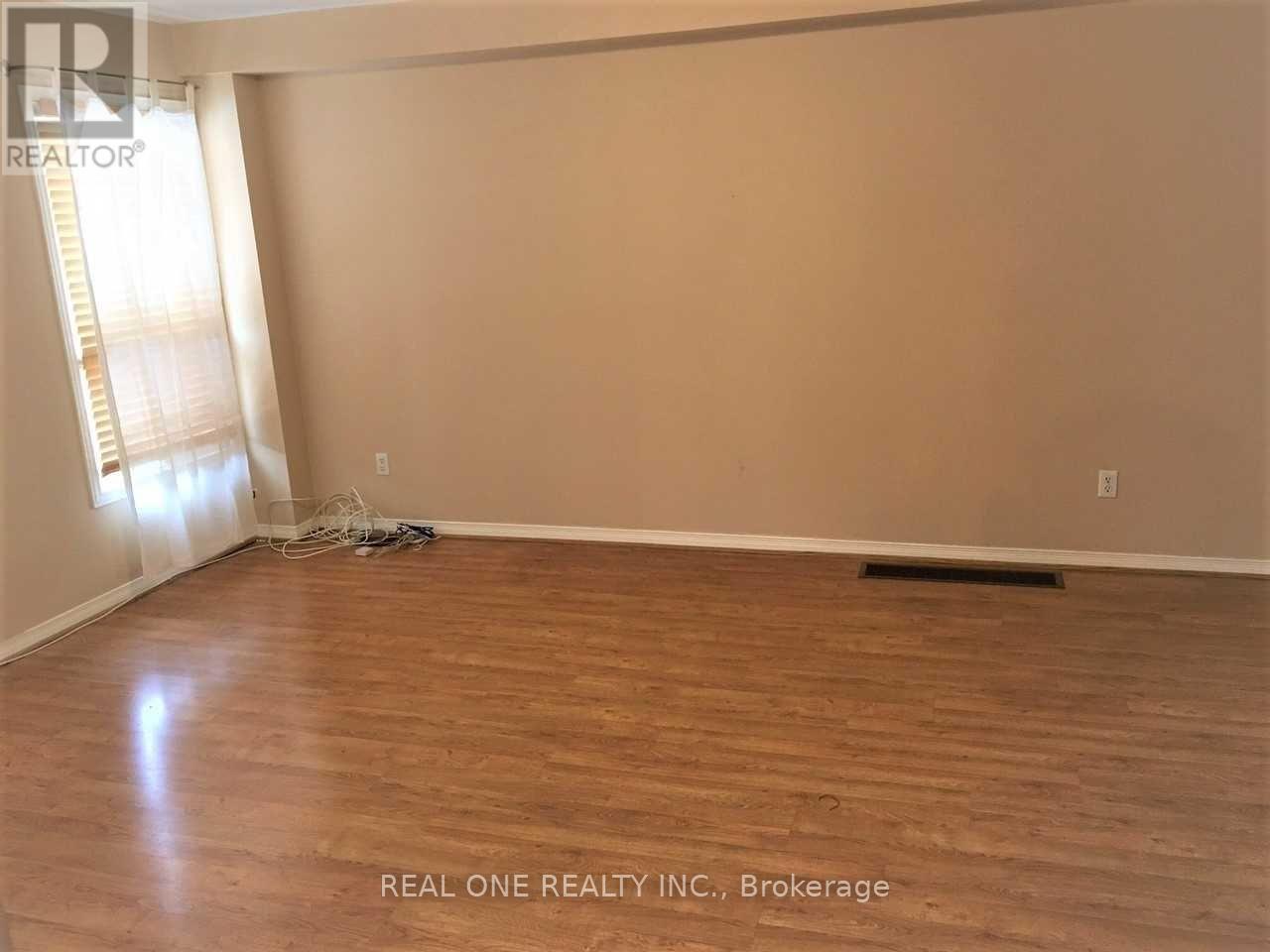 141 Nahanni Drive, Richmond Hill (Langstaff), Ontario  L4B 4M1 - Photo 3 - N12808860