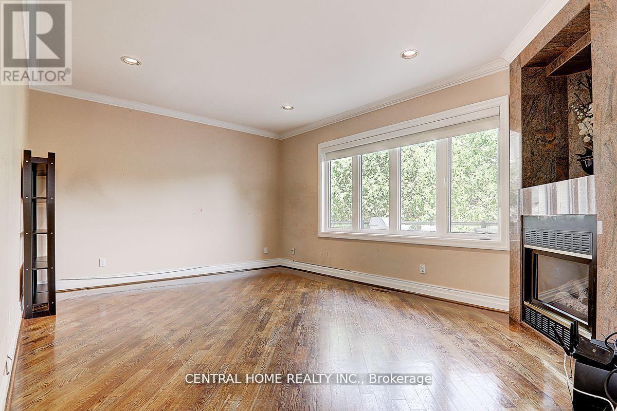 Main - 134 Bradgate Drive, Markham (Thornlea), Ontario  L3T 7M2 - Photo 10 - N12808874