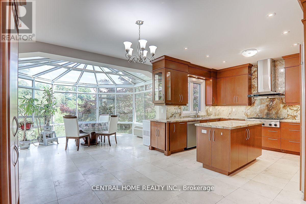 Main - 134 Bradgate Drive, Markham (Thornlea), Ontario  L3T 7M2 - Photo 13 - N12808874