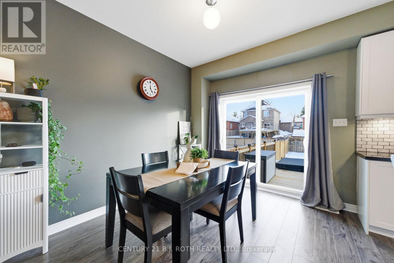 20 Bud Doucette Court, Uxbridge, Ontario  L9P 0E4 - Photo 10 - N12808910