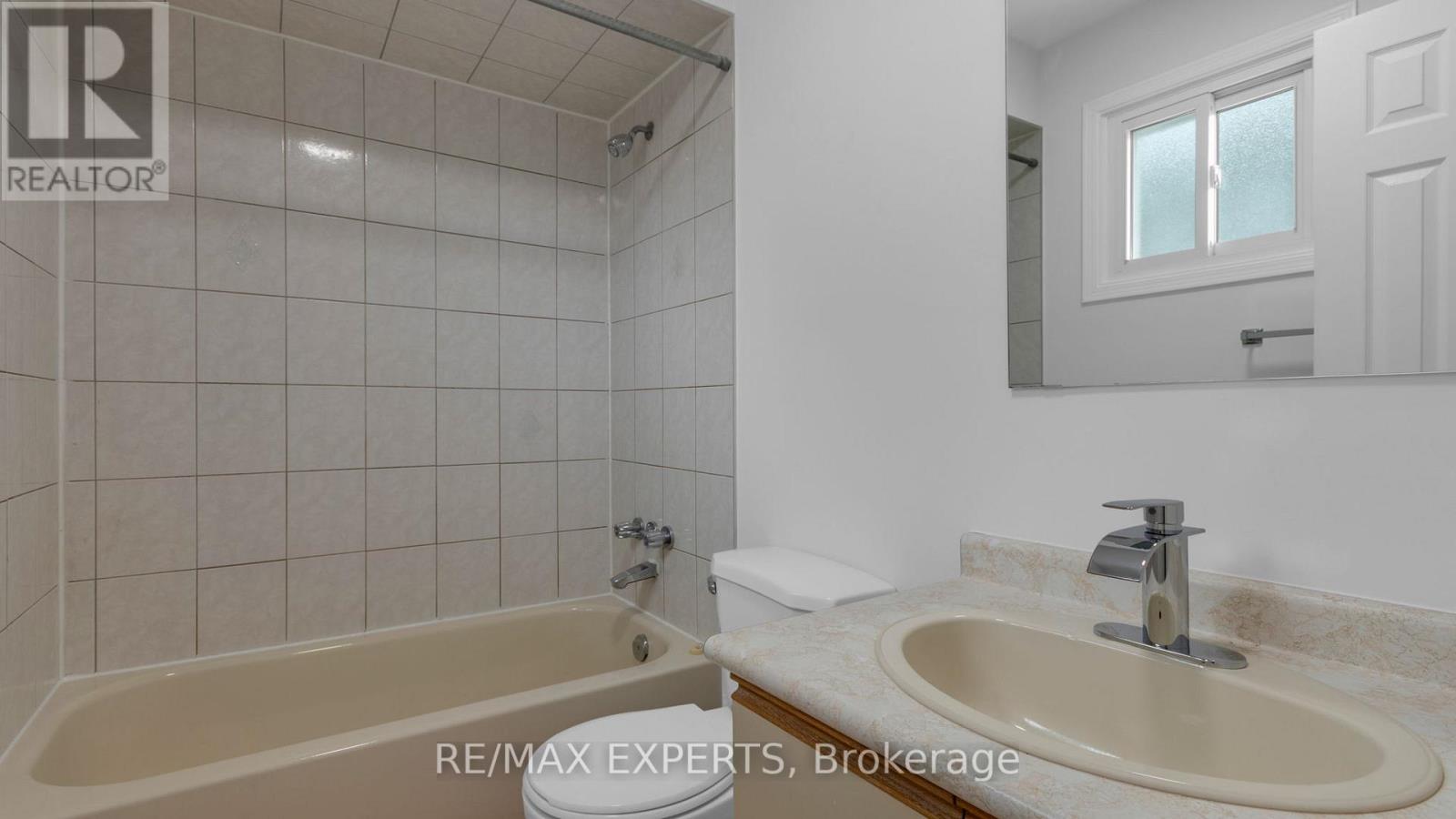 78 Candy Crescent, Brampton, Ontario  L6X 3Z5 - Photo 27 - W12808908