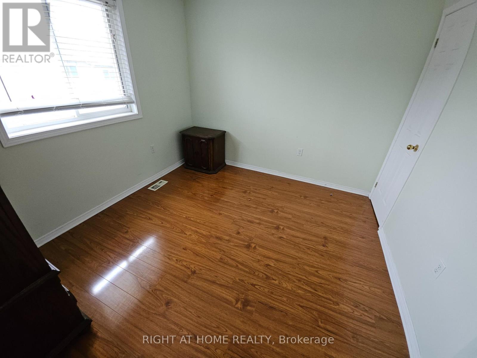 44 - 7155 Magistrate Terrace, Mississauga (Meadowvale Village), Ontario  L5W 1Y8 - Photo 10 - W12808916