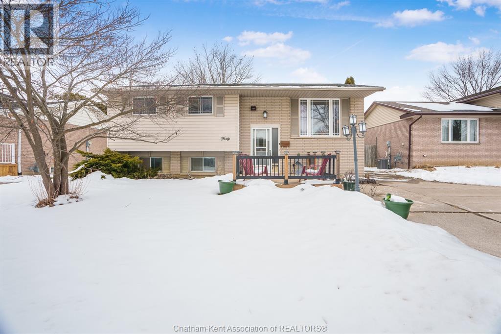 40 Thornhill CRESCENT, Chatham, Ontario