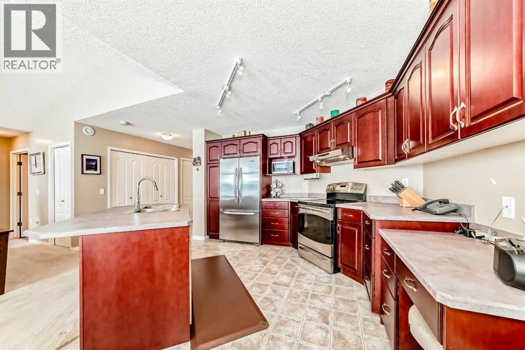 417 Hope Bay, Rural Rocky View County, Alberta  T1X 1G5 - Photo 8 - A2281746