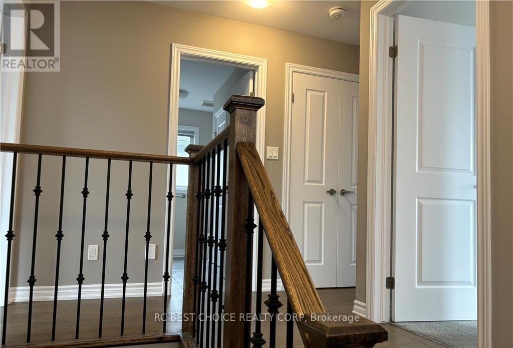 Upper - 8088 Citation Road, Niagara Falls, Ontario  L2H 3H7 - Photo 11 - X12808902