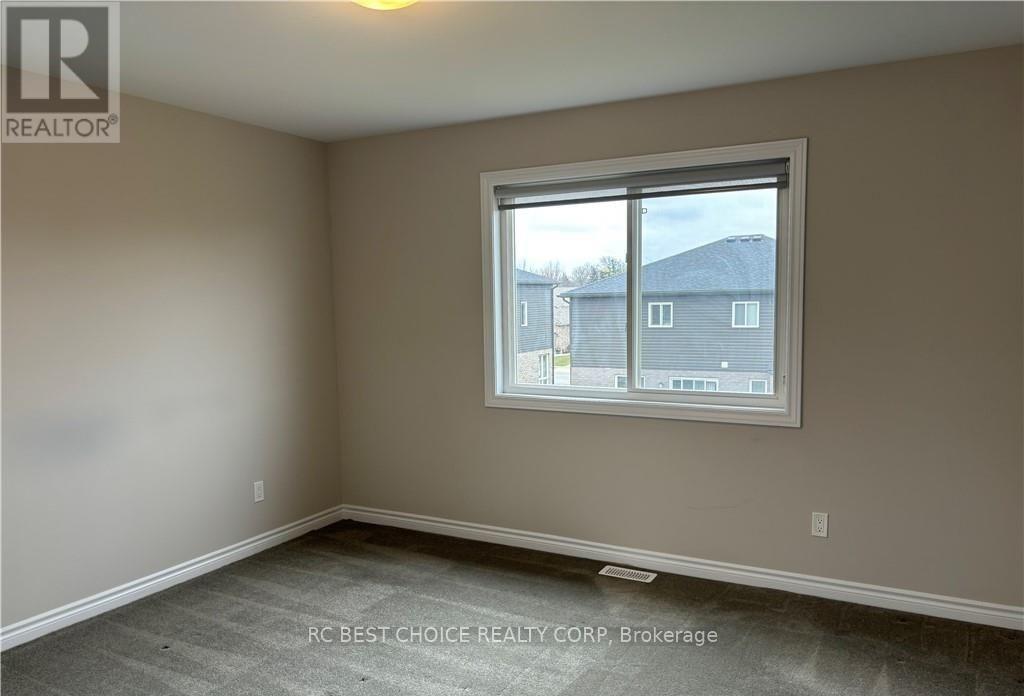 Upper - 8088 Citation Road, Niagara Falls, Ontario  L2H 3H7 - Photo 19 - X12808902