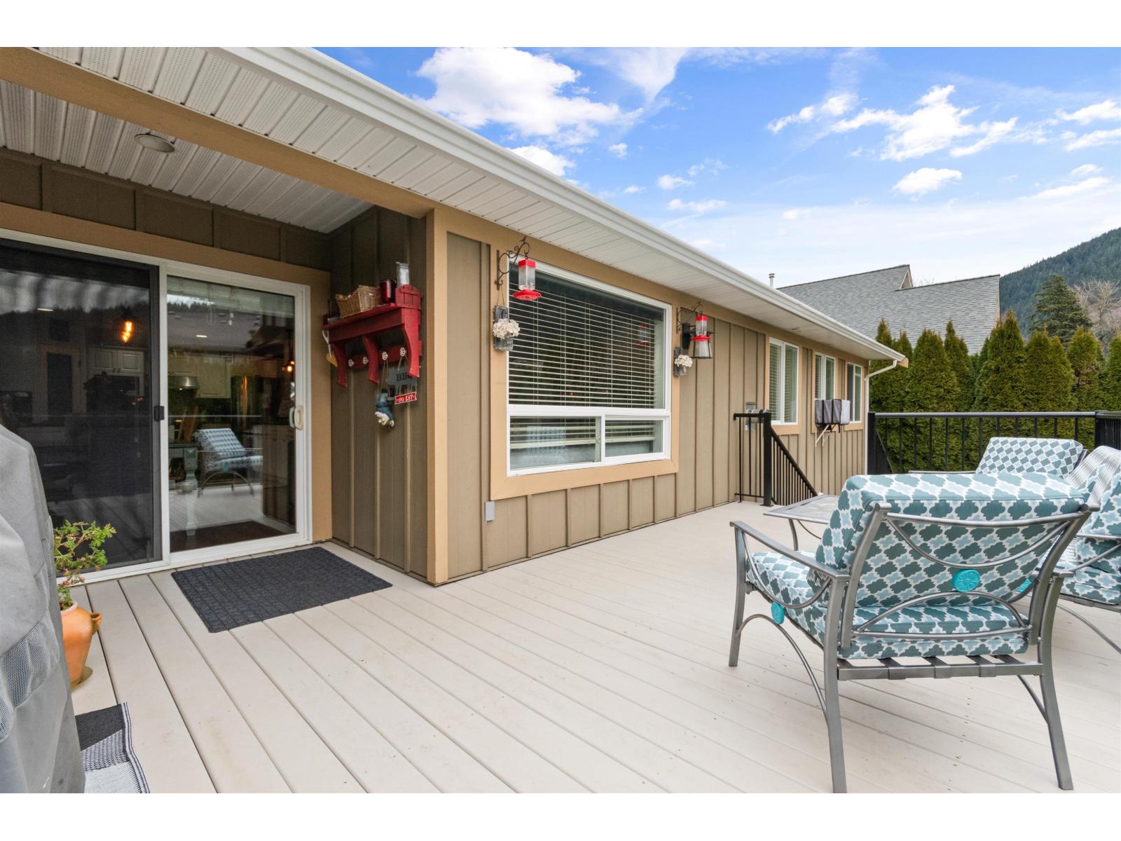 246 Balsam Avenue, Harrison Hot Springs, Harrison Hot Springs, British Columbia  V0M 1K0 - Photo 32 - R3092139