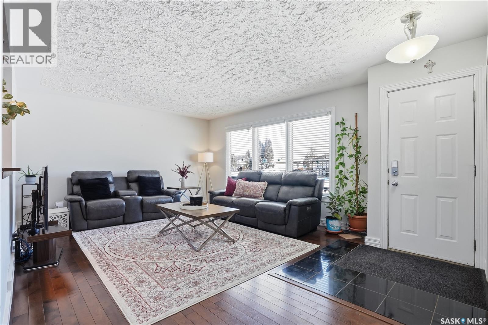 57 Moncton Place, Saskatoon, Saskatchewan  S7H 4M6 - Photo 5 - SK028959