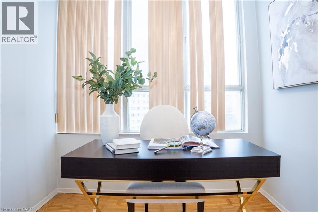 3700 Kaneff Crescent, Mississauga, Ontario  L5A 4B8 - Photo 9 - 40806764