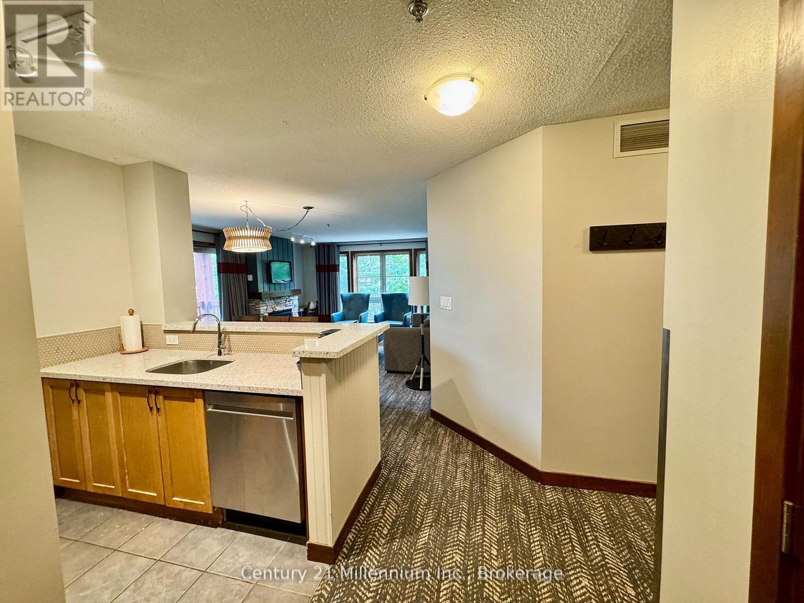 201 - 152 Jozo Weider Boulevard, Blue Mountains, Ontario  L9Y 0V2 - Photo 21 - X12808956