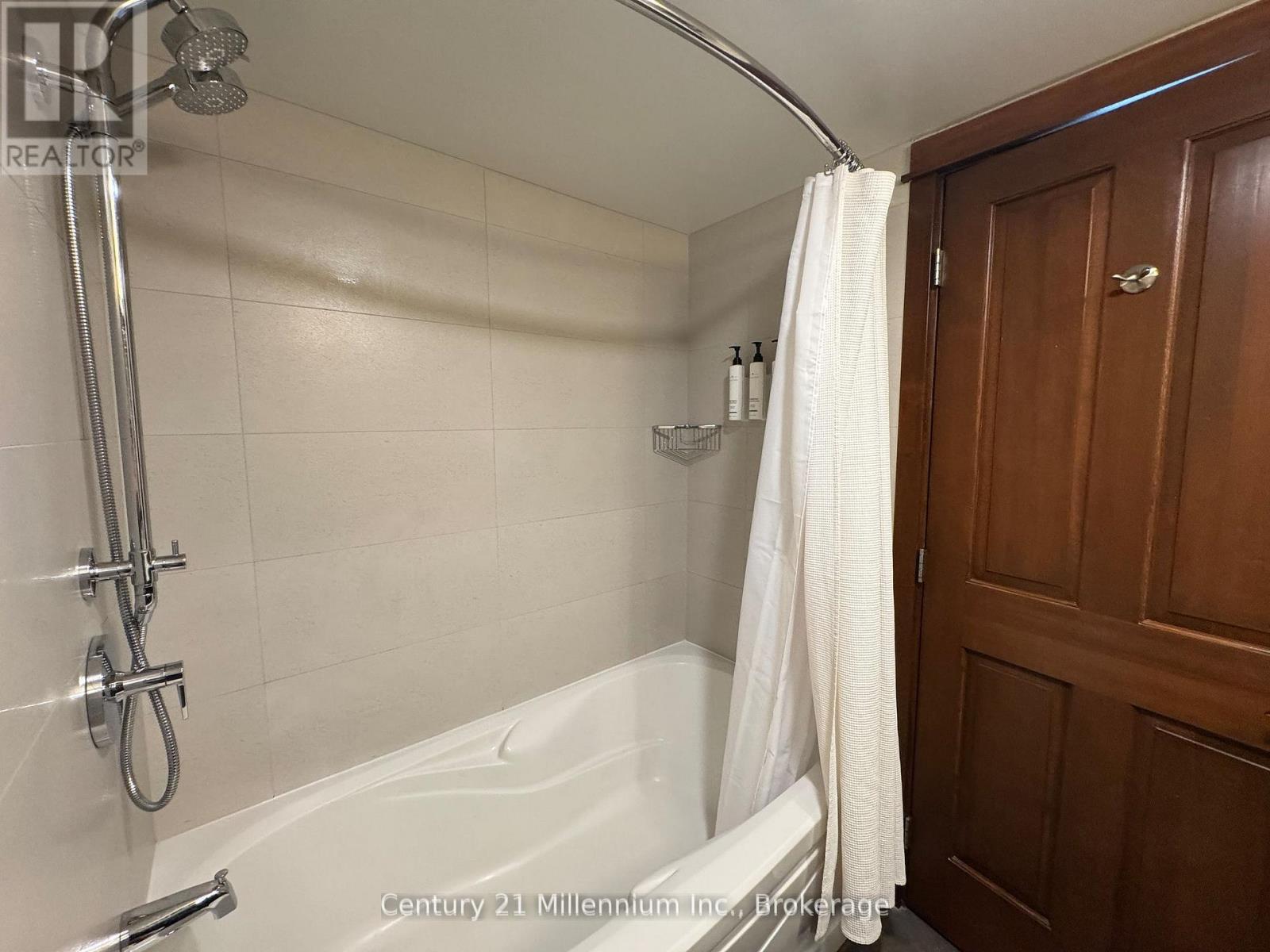 201 - 152 Jozo Weider Boulevard, Blue Mountains, Ontario  L9Y 0V2 - Photo 26 - X12808956