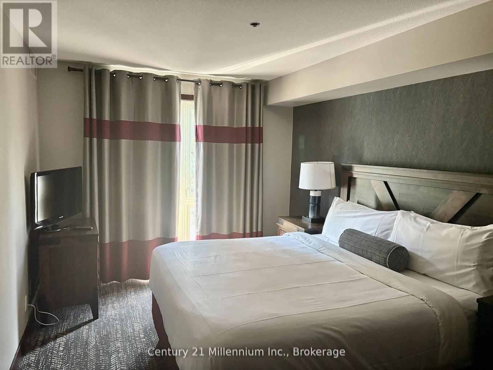 201 - 152 Jozo Weider Boulevard, Blue Mountains, Ontario  L9Y 0V2 - Photo 33 - X12808956