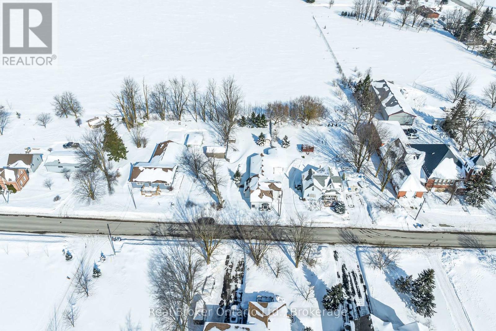 4118 83 Line, Perth East, Ontario  N4W 3G9 - Photo 3 - X12808986