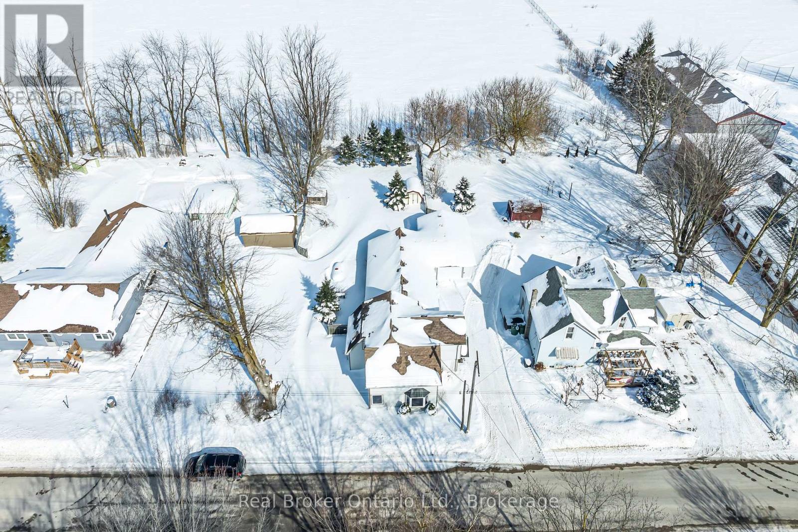 4118 83 Line, Perth East, Ontario  N4W 3G9 - Photo 4 - X12808986