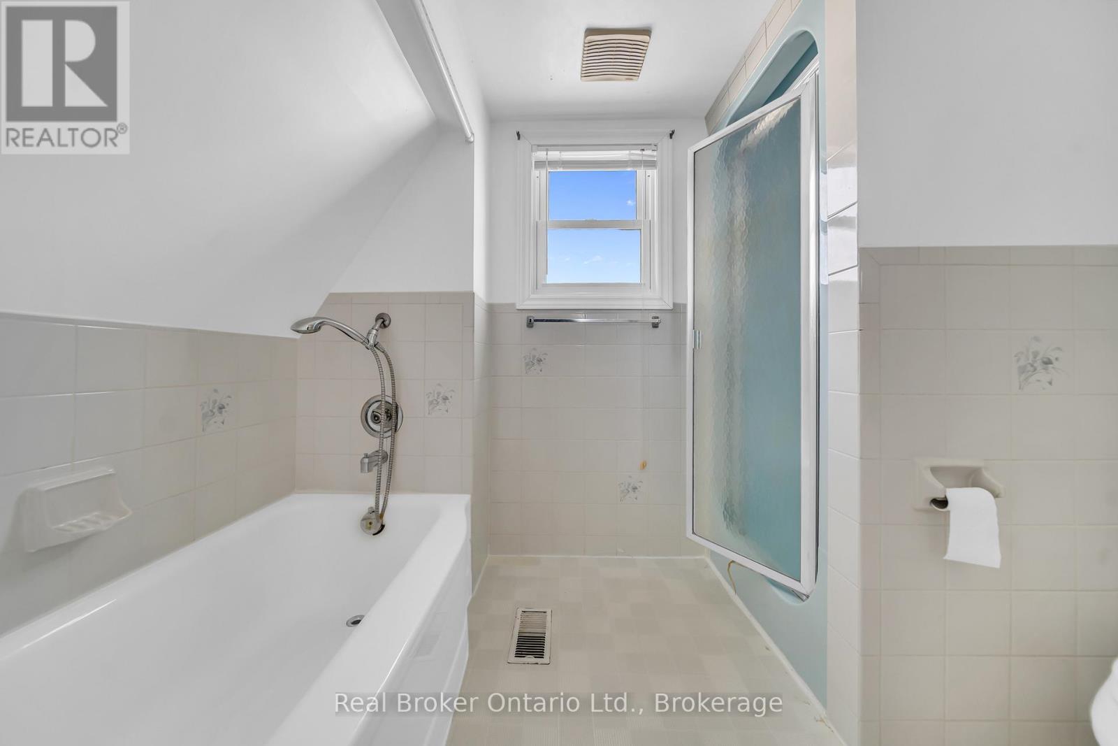 4118 83 Line, Perth East, Ontario  N4W 3G9 - Photo 42 - X12808986