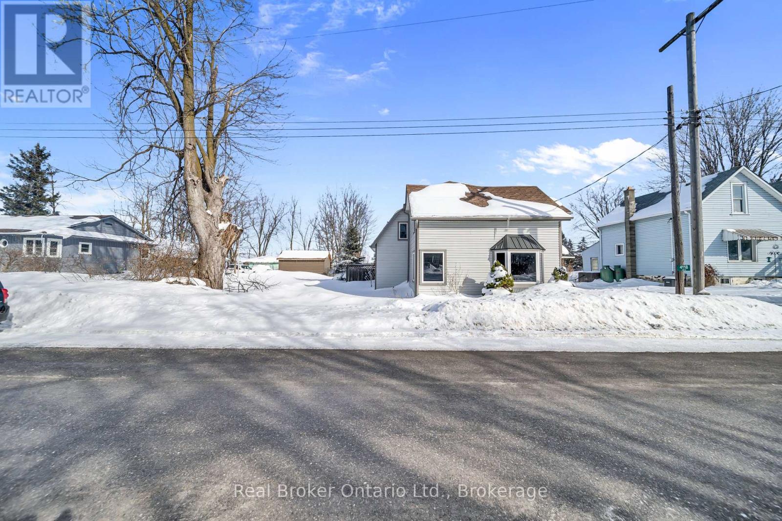 4118 83 Line, Perth East, Ontario  N4W 3G9 - Photo 9 - X12808986