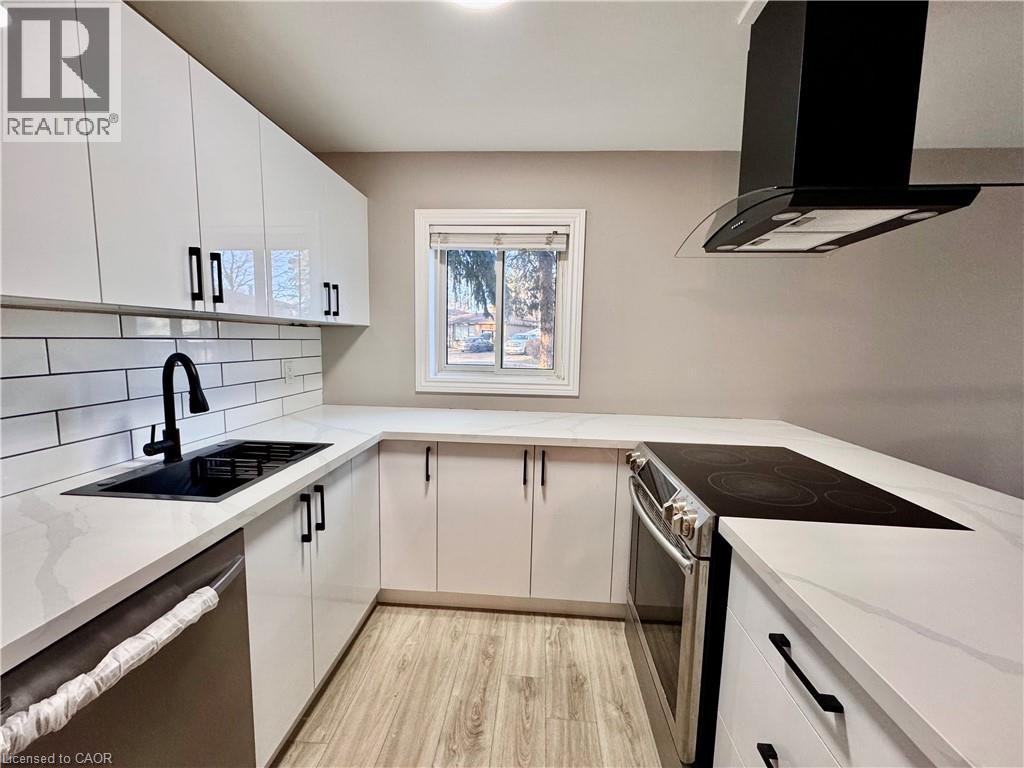 2 Cedar Drive, Orangeville, Ontario  L9W 2X6 - Photo 3 - 40803615