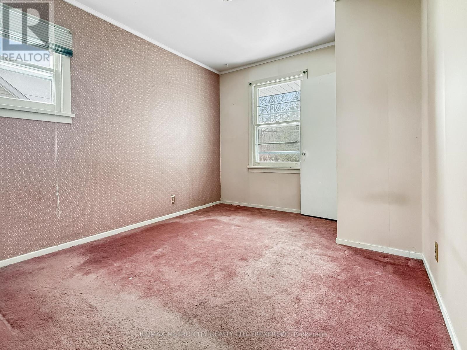 160 Francis Street, Renfrew, Ontario  K7V 1C4 - Photo 7 - X12808724