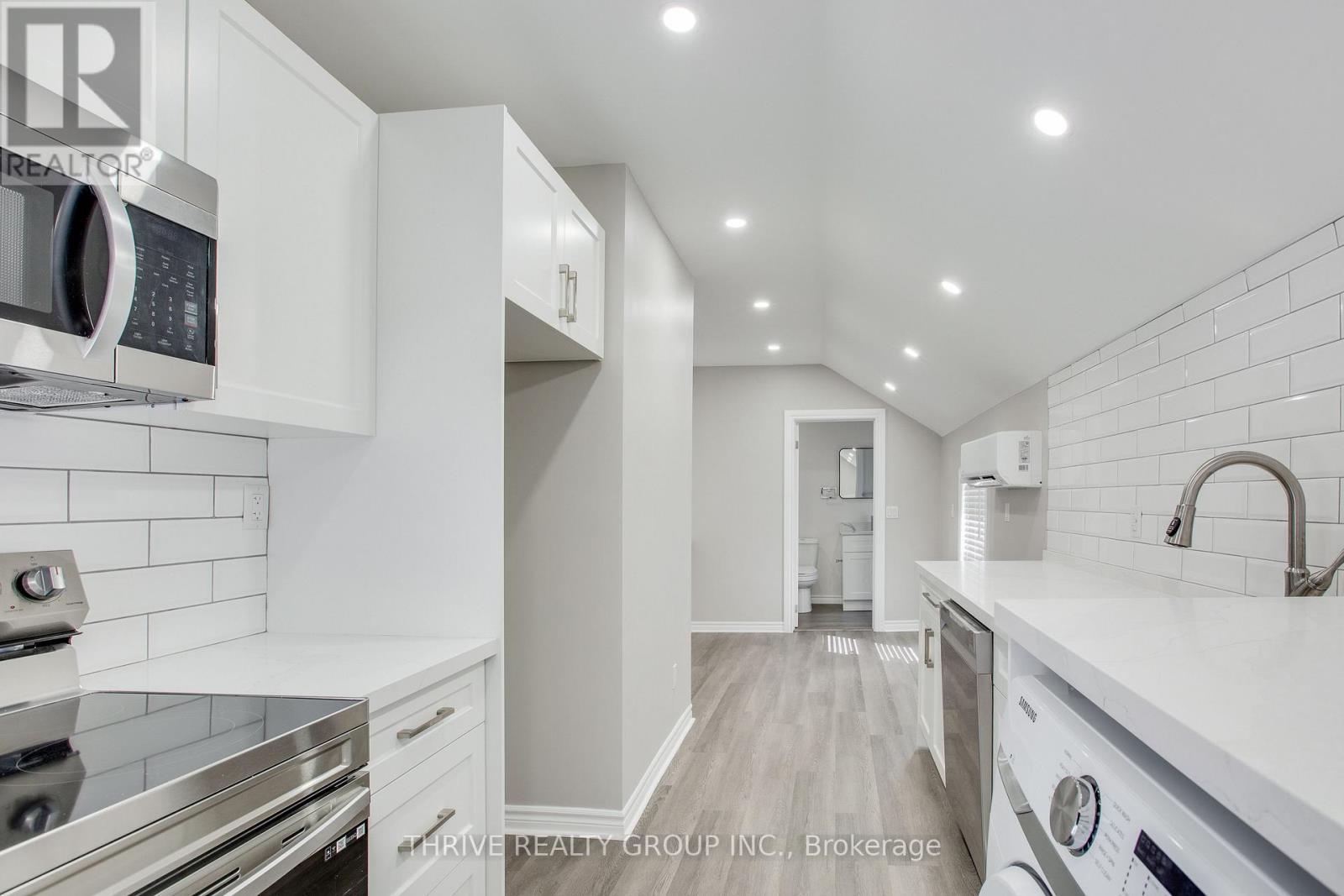 2 - 140 Wellington Street, London East (East K), Ontario  N6B 2K8 - Photo 4 - X12808984