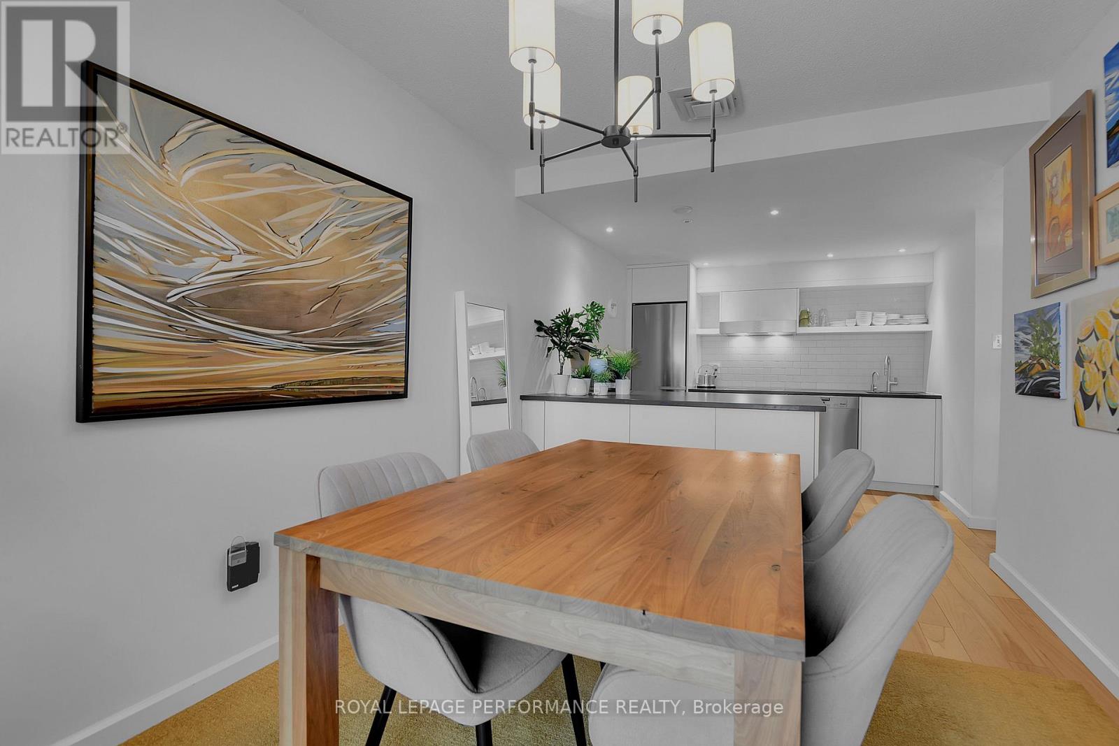 905 - 373 Laurier Avenue E, Ottawa, Ontario  K1N 8X6 - Photo 9 - X12808958