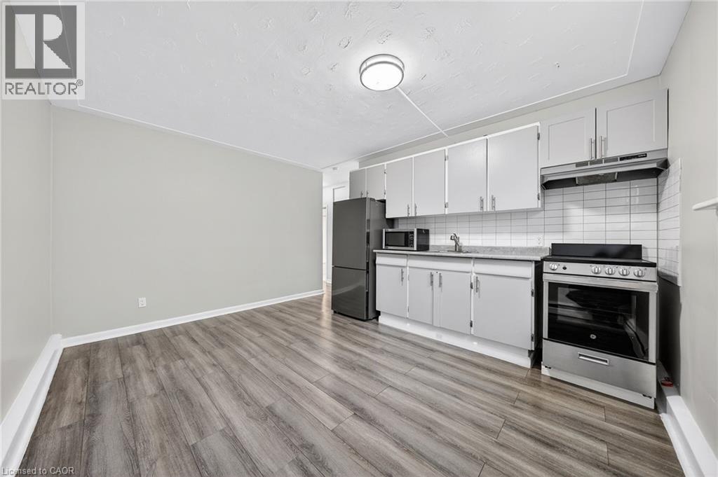 237 Mohawk Road E Unit# 5, Hamilton, Ontario  L9A 2H5 - Photo 6 - 40806654