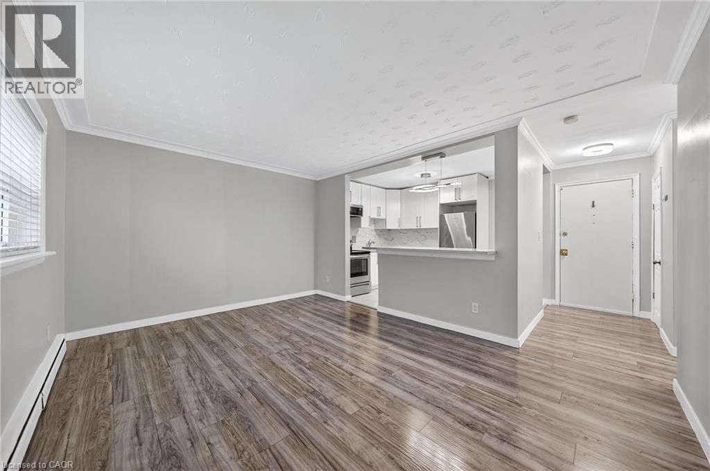 237 Mohawk Road E Unit# 7, Hamilton, Ontario  L9A 2H5 - Photo 9 - 40806659