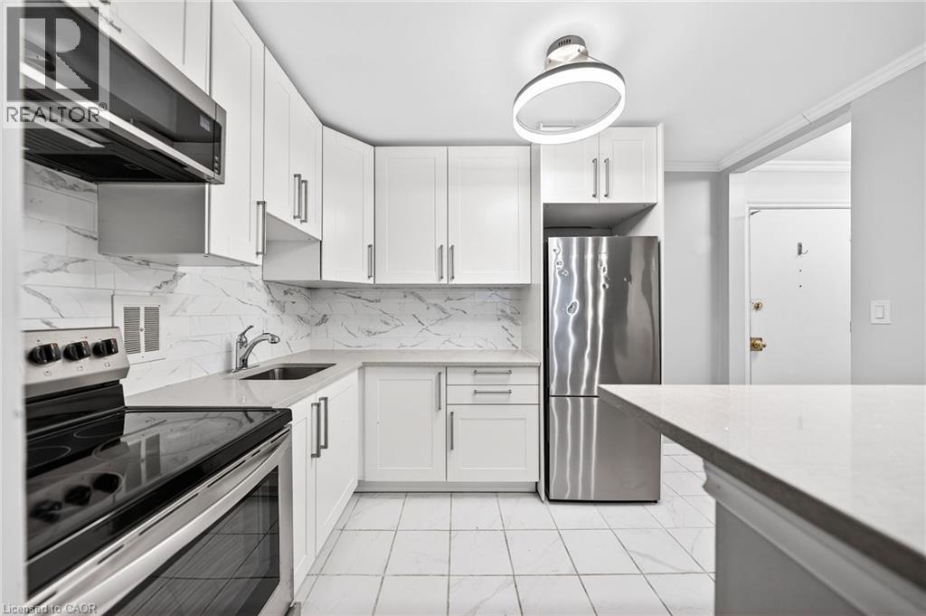 237 Mohawk Road E Unit# 7, Hamilton, Ontario  L9A 2H5 - Photo 7 - 40806659