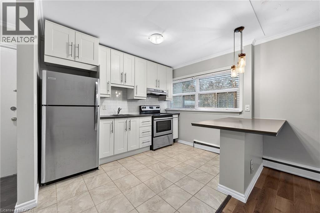 237 Mohawk Road E Unit# 8, Hamilton, Ontario  L9A 2H5 - Photo 10 - 40806664