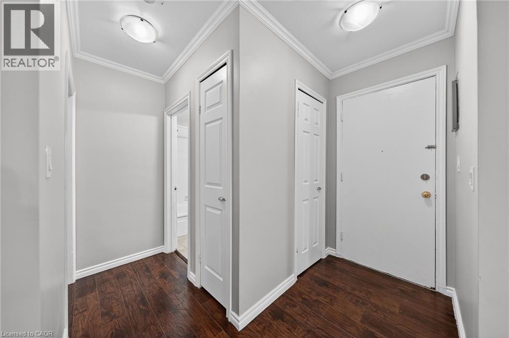 237 Mohawk Road E Unit# 8, Hamilton, Ontario  L9A 2H5 - Photo 4 - 40806664