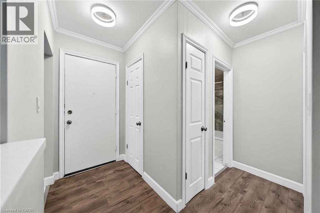 237 Mohawk Road E Unit# 10, Hamilton, Ontario  L9A 2H5 - Photo 4 - 40806667