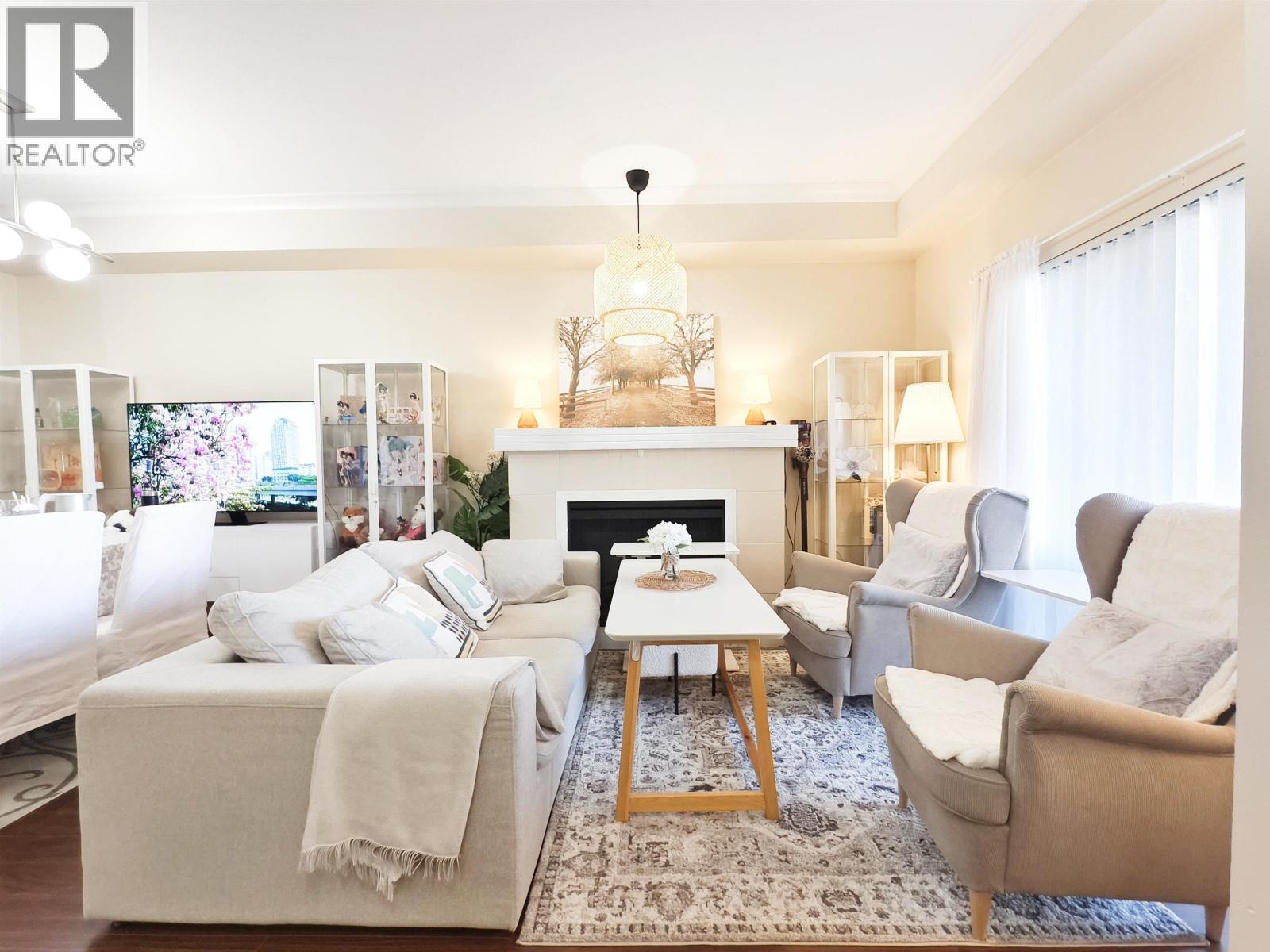 58 7388 MACPHERSON AVENUE, Burnaby, British Columbia