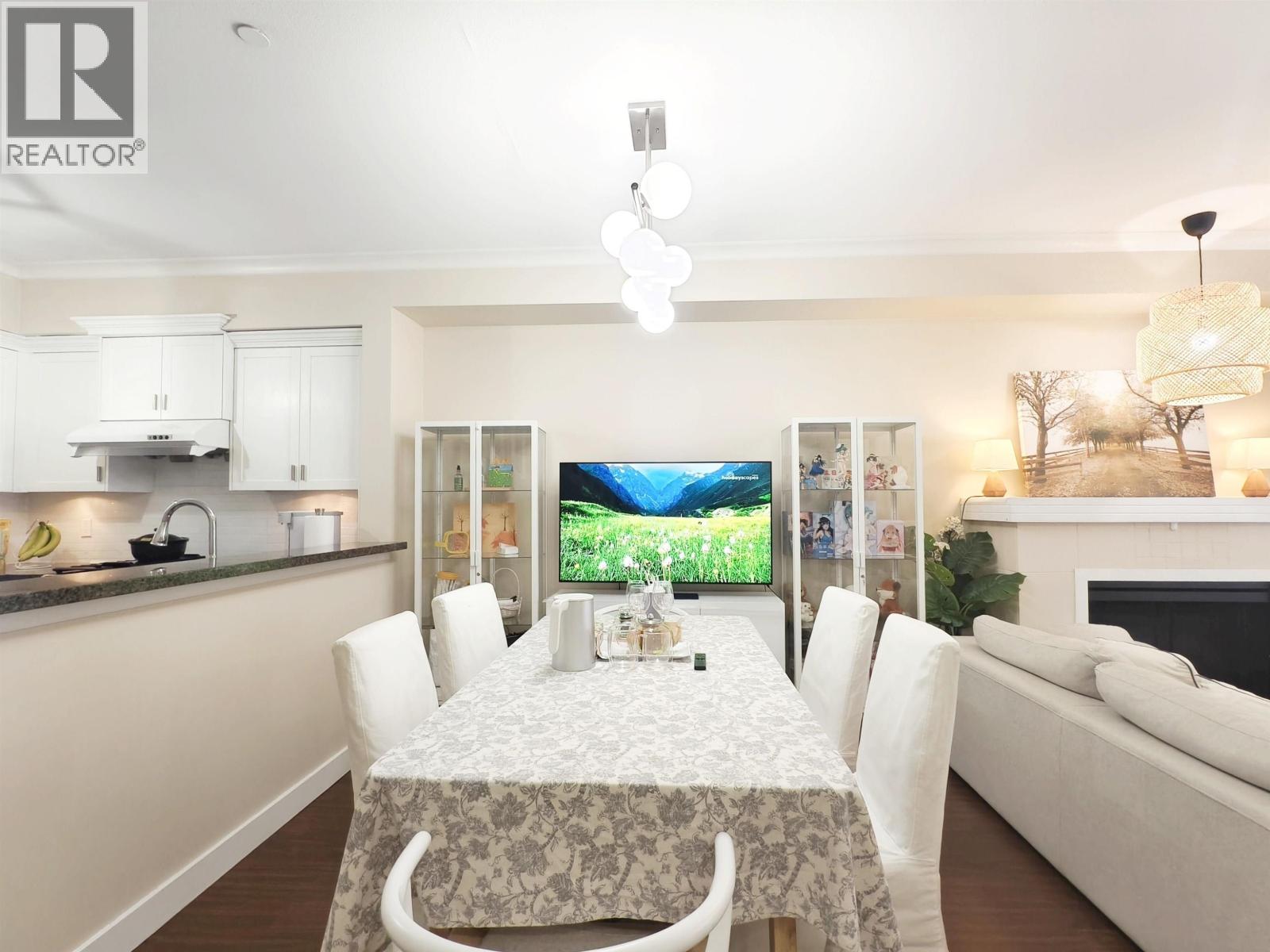 58 7388 Macpherson Avenue, Burnaby, British Columbia  V5J 0A1 - Photo 2 - R3080206