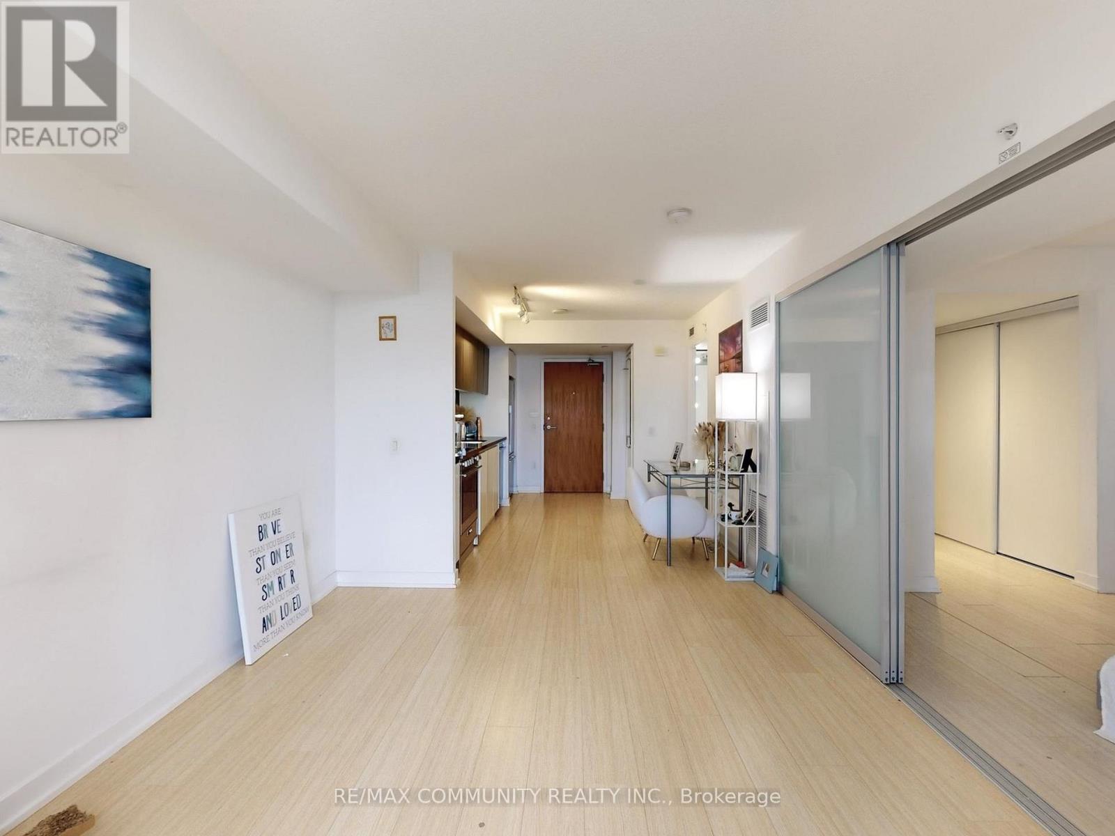 2210 - 85 Queens Wharf Road, Toronto (Waterfront Communities), Ontario  M5V 0J9 - Photo 11 - C12808938