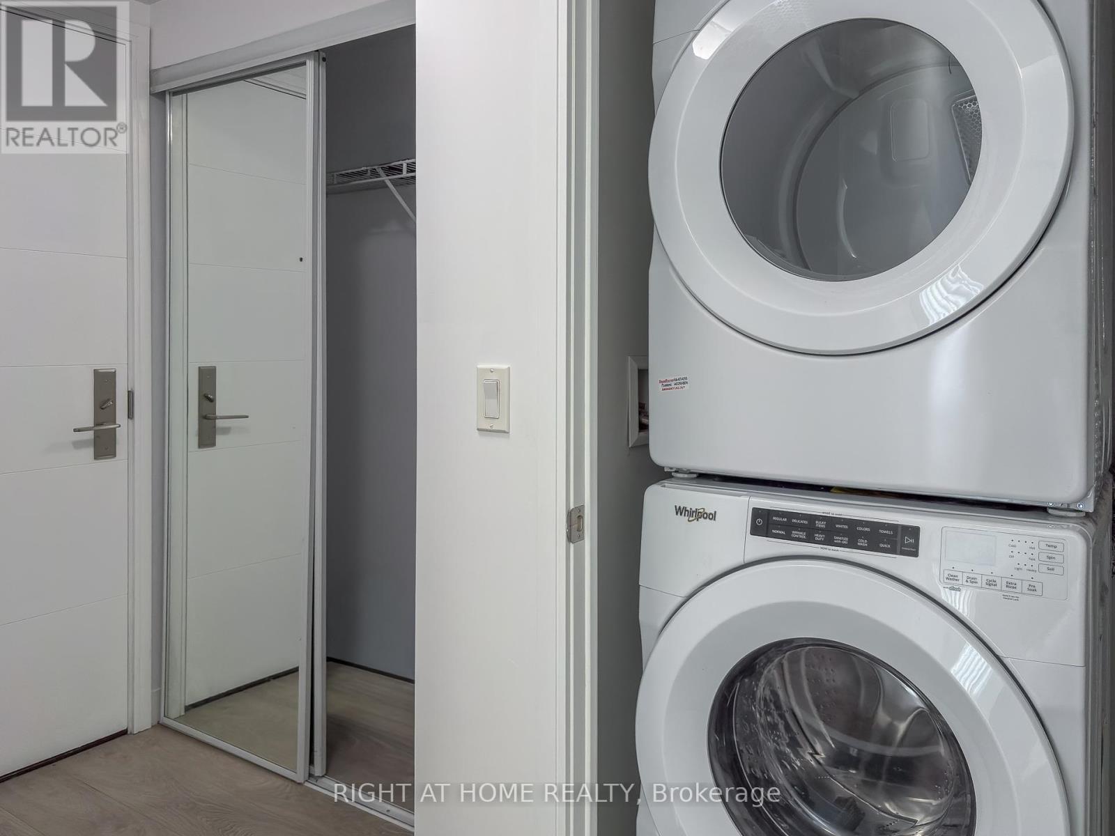 3710 - 50 Wellesley Street E, Toronto (Church-Yonge Corridor), Ontario  M4Y 1G2 - Photo 15 - C12808978