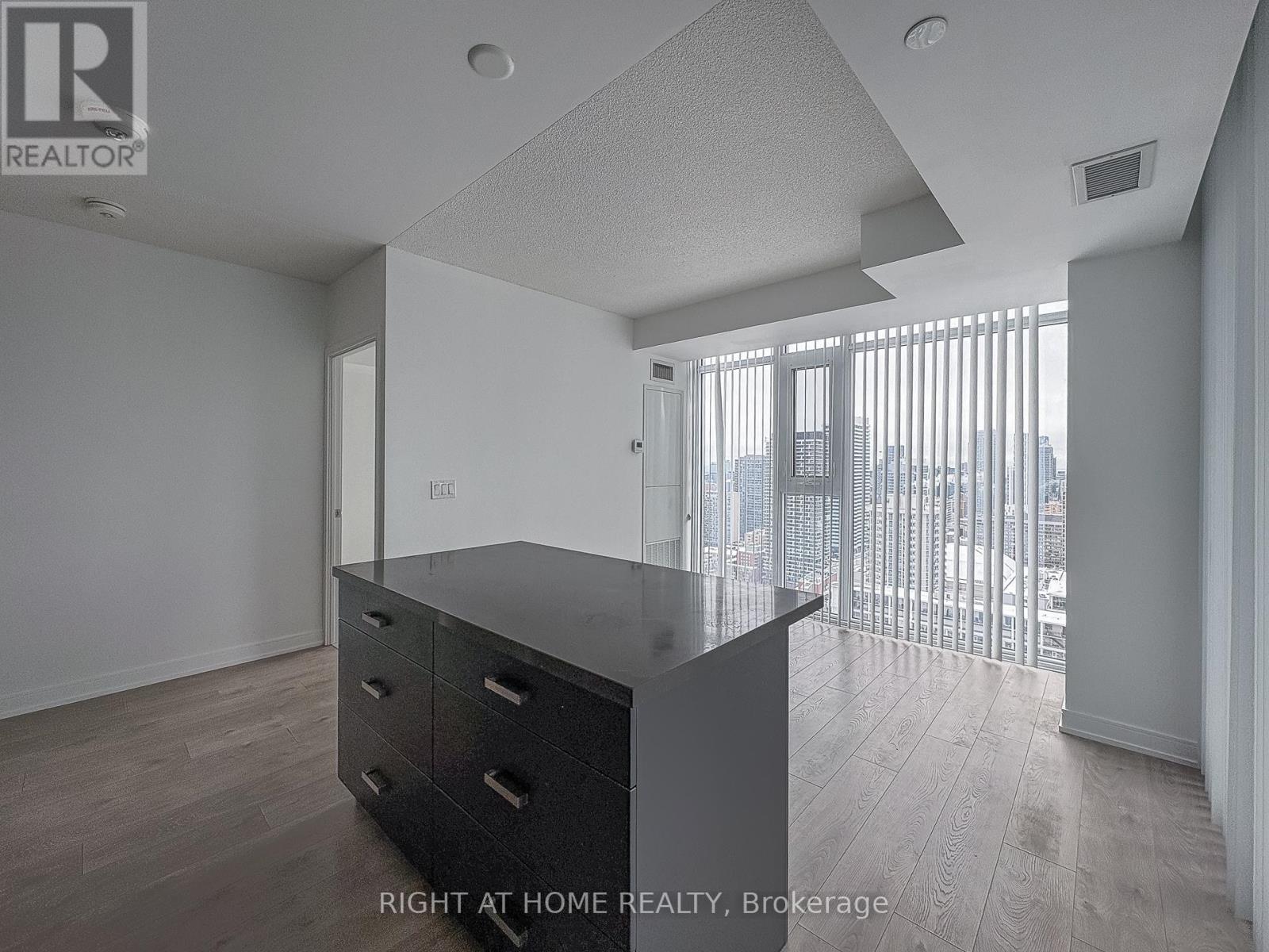 3710 - 50 Wellesley Street E, Toronto (Church-Yonge Corridor), Ontario  M4Y 1G2 - Photo 5 - C12808978