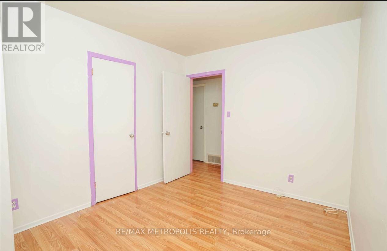 Main - 1385 Park Road S, Oshawa (Lakeview), Ontario  L1J 4K4 - Photo 14 - E12808942