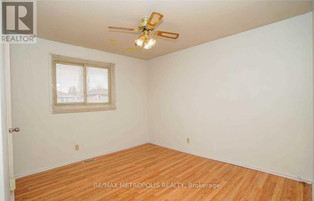 Main - 1385 Park Road S, Oshawa (Lakeview), Ontario  L1J 4K4 - Photo 18 - E12808942