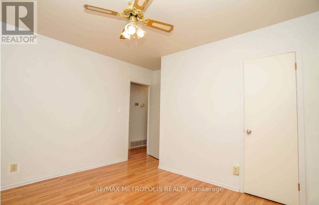 Main - 1385 Park Road S, Oshawa (Lakeview), Ontario  L1J 4K4 - Photo 19 - E12808942