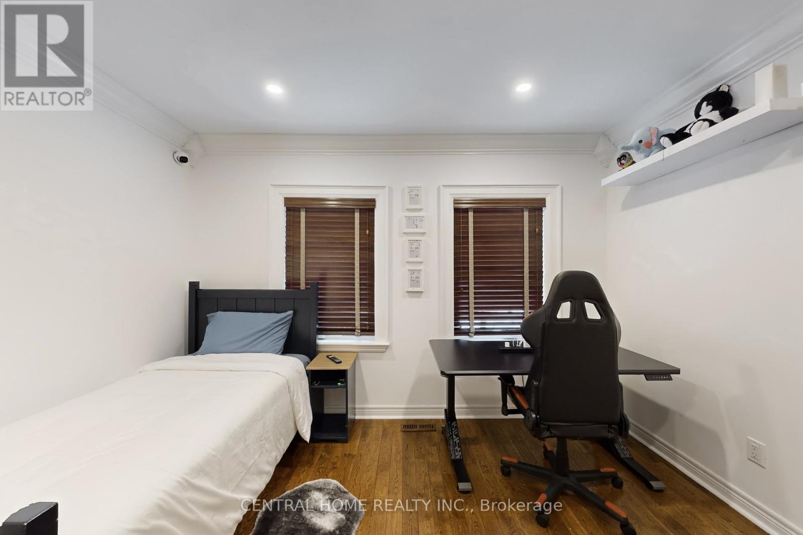 28 Theobald's Circle, Richmond Hill, Ontario  L4C 9C6 - Photo 34 - N12809002