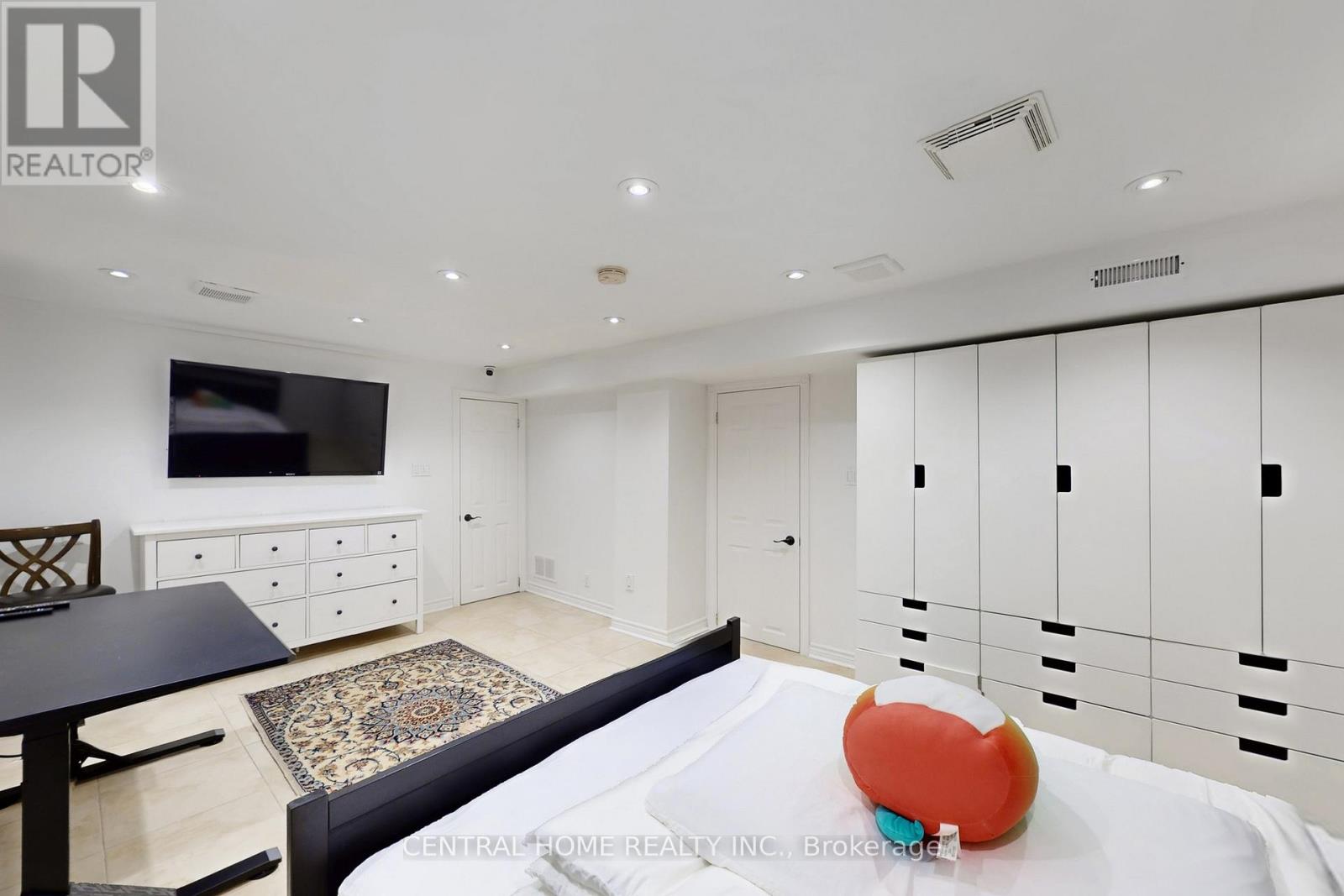 28 Theobald's Circle, Richmond Hill, Ontario  L4C 9C6 - Photo 44 - N12809002