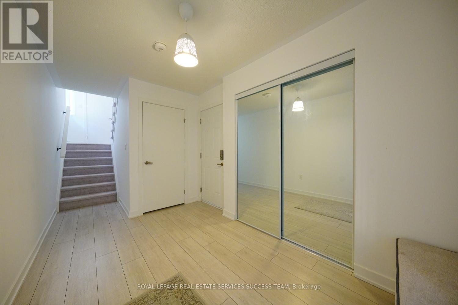 3165 Lotus Common, Burlington (Alton), Ontario  L7M 2A9 - Photo 4 - W12808964