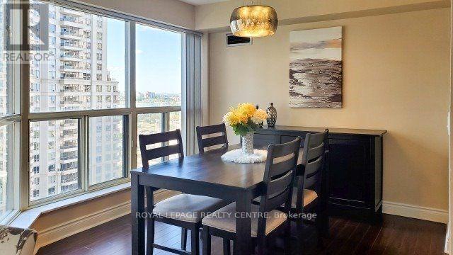 1604 - 325 Webb Drive, Mississauga, Ontario  L5B 3Z9 - Photo 11 - W12808974