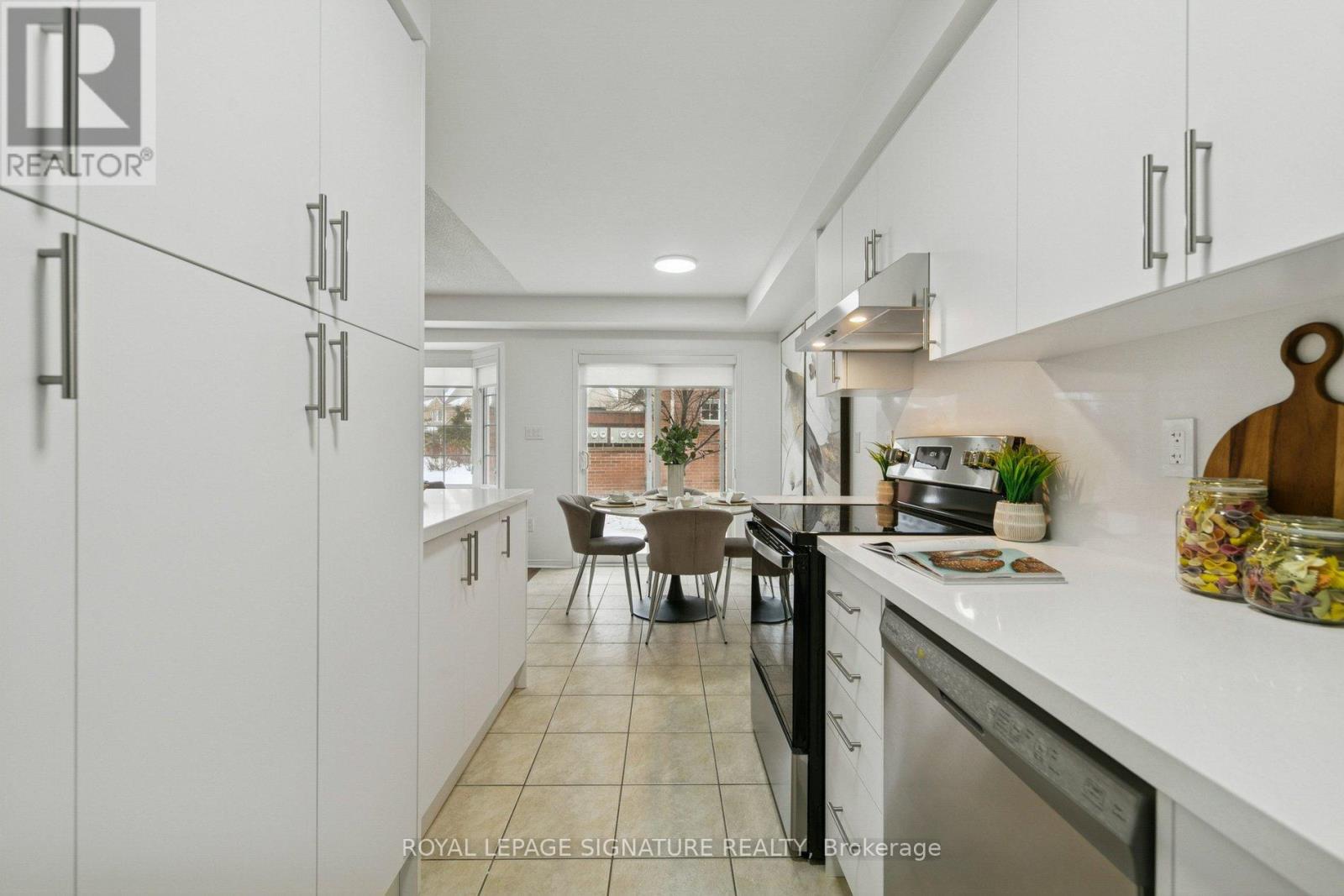 25 - 3950 Erin Centre Boulevard, Mississauga, Ontario  L5M 0A5 - Photo 3 - W12809000