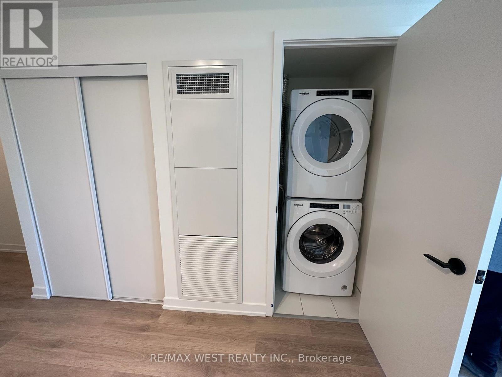 409 - 345 Wheat Boom Drive, Oakville (Jc Joshua Creek), Ontario  L6H 7X4 - Photo 3 - W12809008