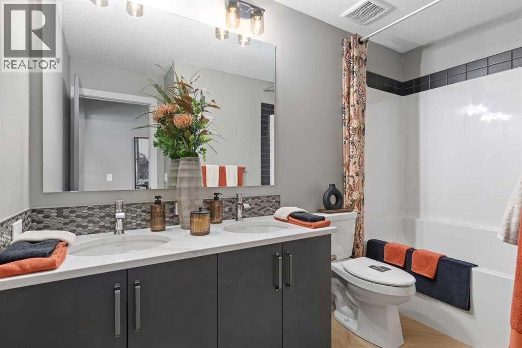 72 Creekstone Grove Sw, Calgary, Alberta  T2X 5W2 - Photo 21 - A2273142