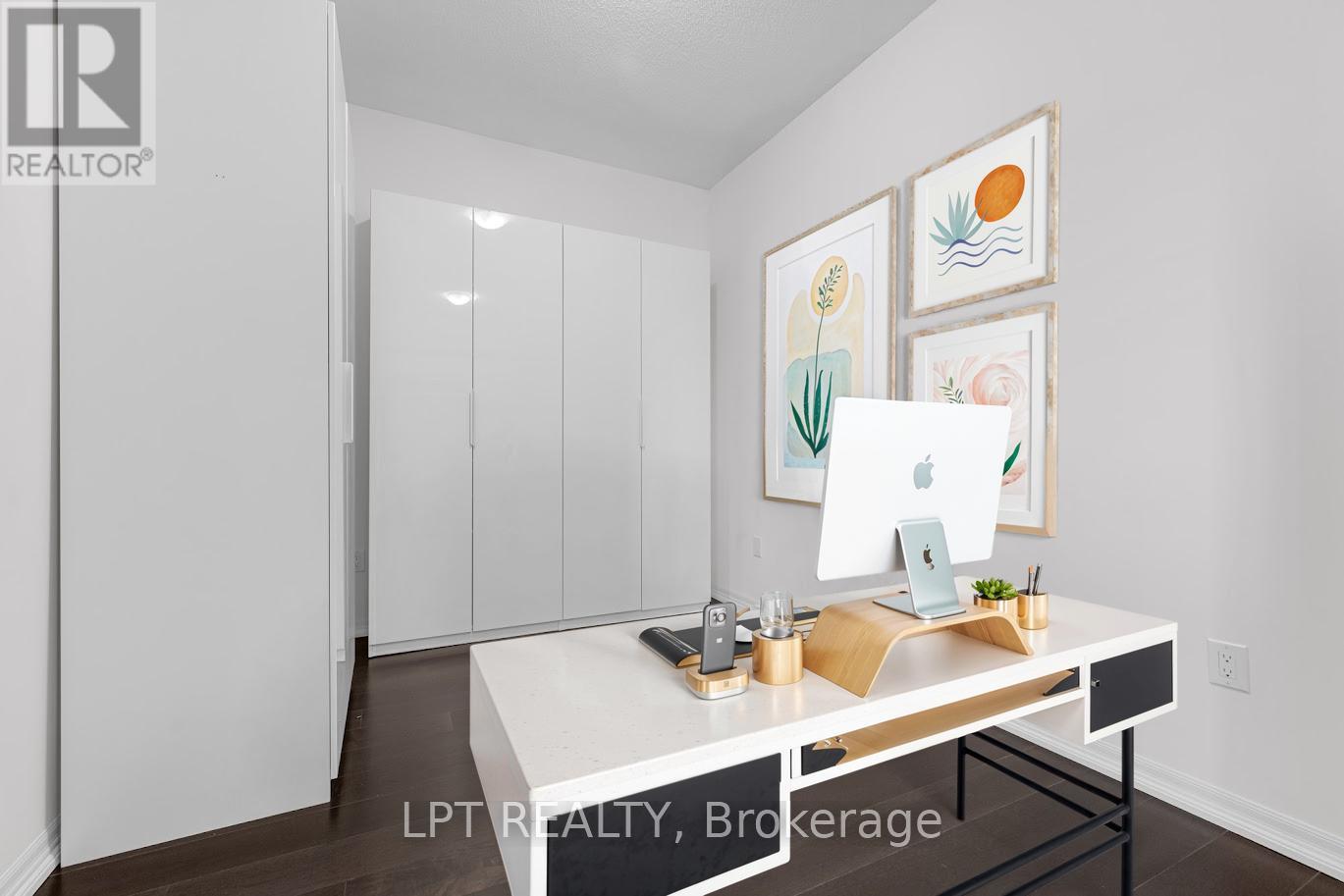 901 - 560 North Service Road N, Grimsby, Ontario  L3M 4E8 - Photo 12 - X12808948