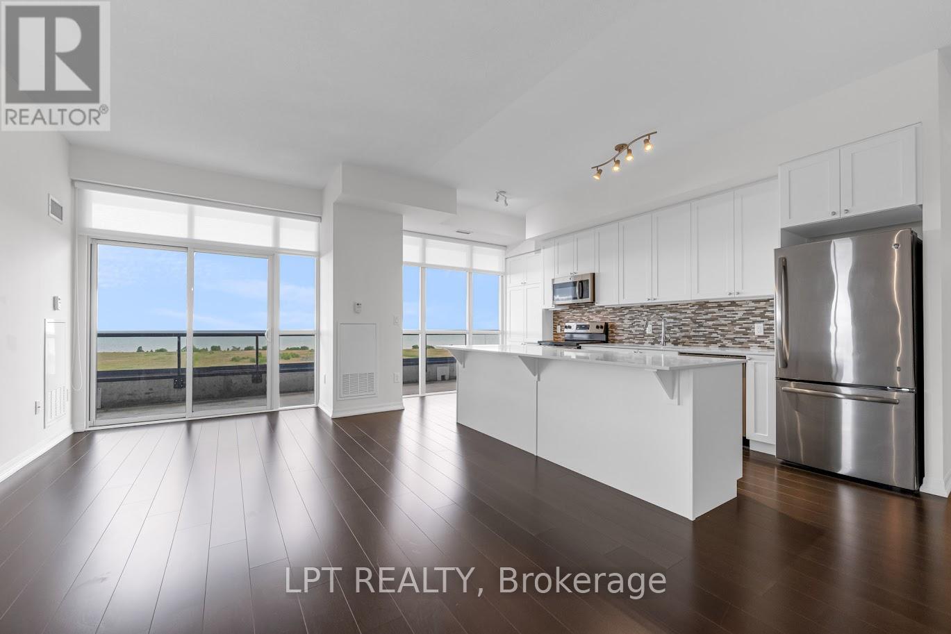 901 - 560 North Service Road N, Grimsby, Ontario  L3M 4E8 - Photo 2 - X12808948